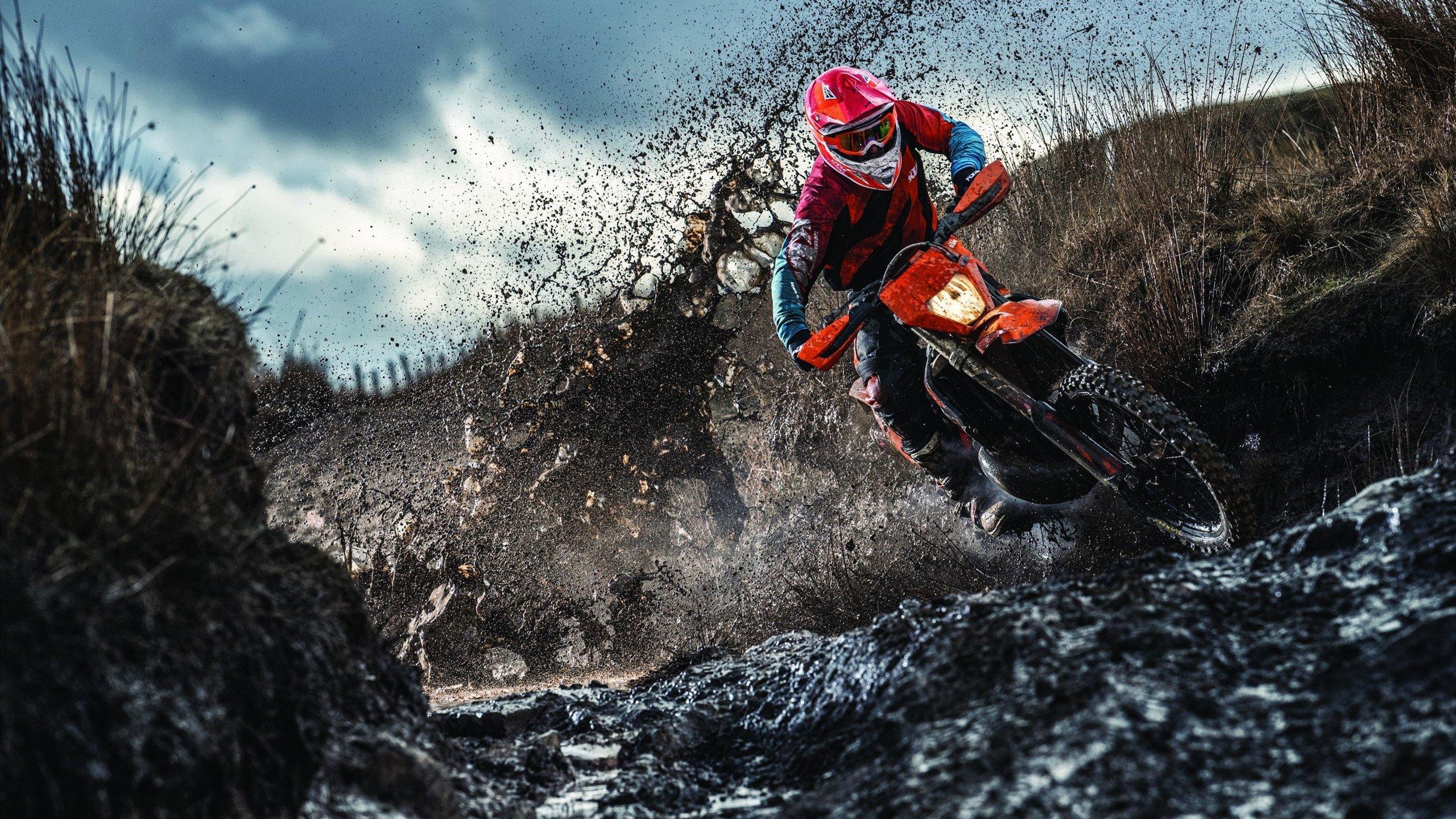 卡福预言成真?萨拉赫与维尼修斯迈向金球奖的必然之路