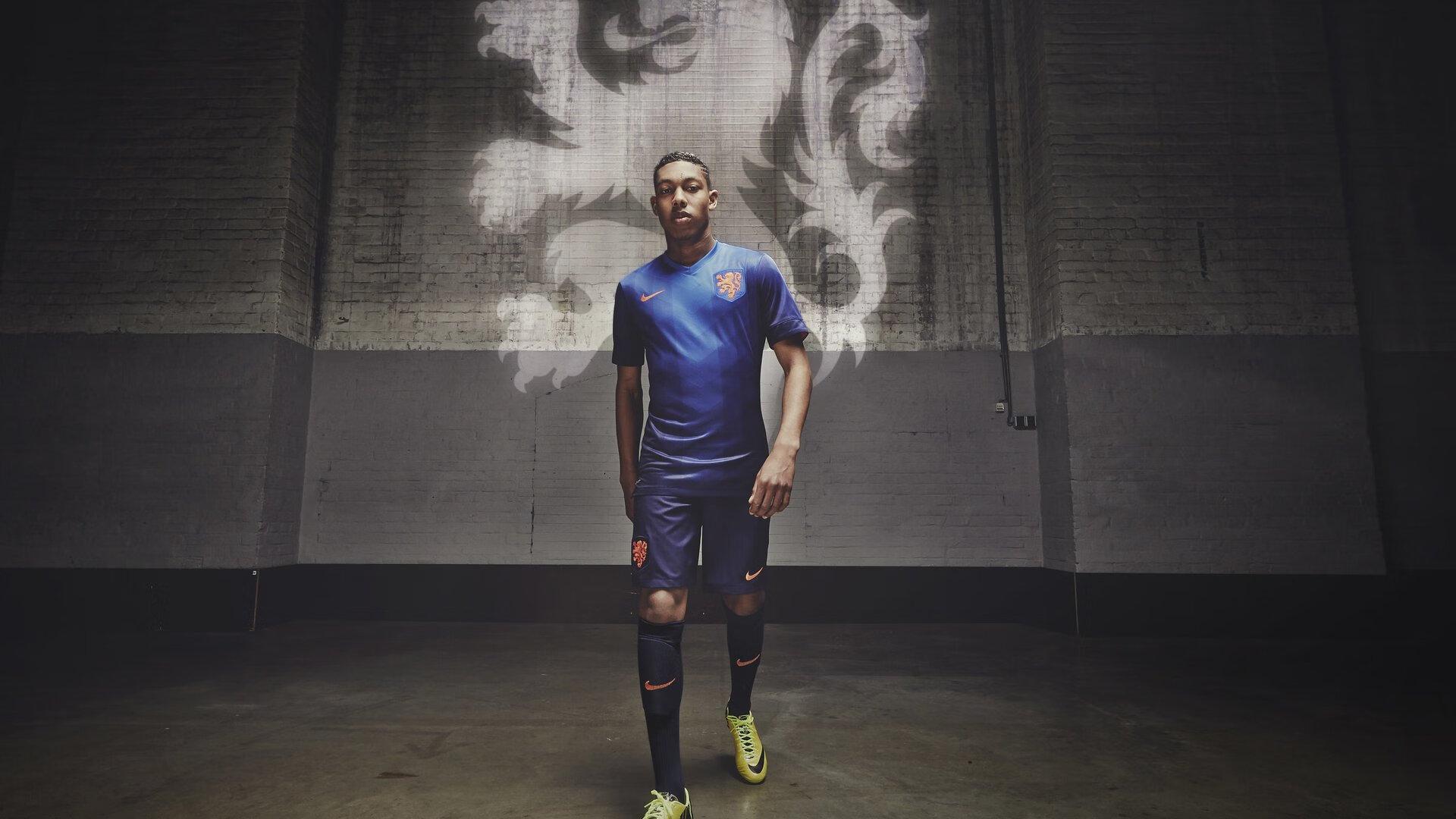 利物浦强硬回应巴萨，迪亚斯交易因历史恩怨受阻，红军拒开启谈判